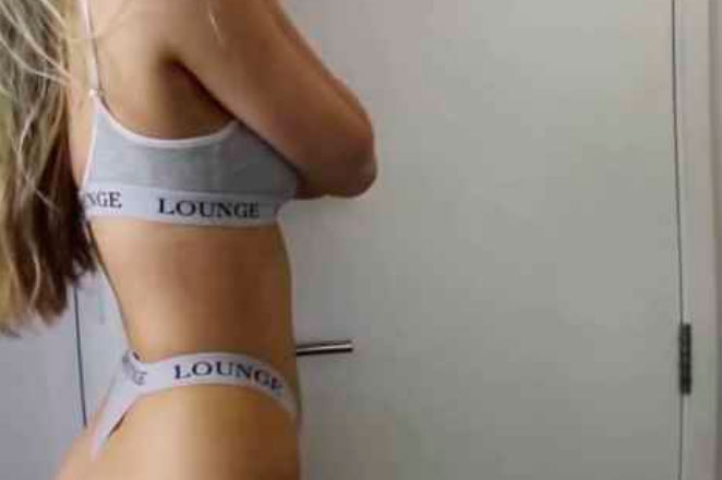 menage trois